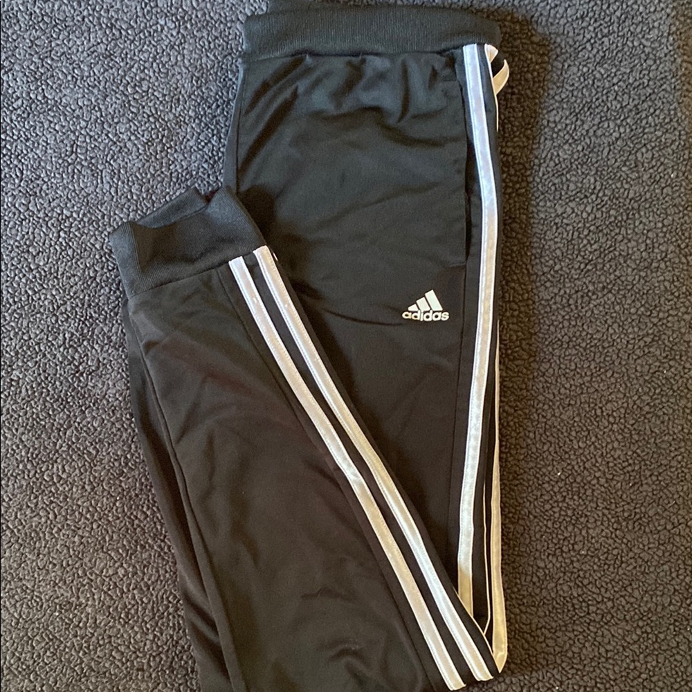 Adidas sweatpants